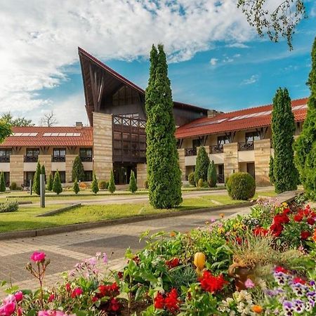 Hotel Danubia Park Veliko Gradiste Luaran gambar