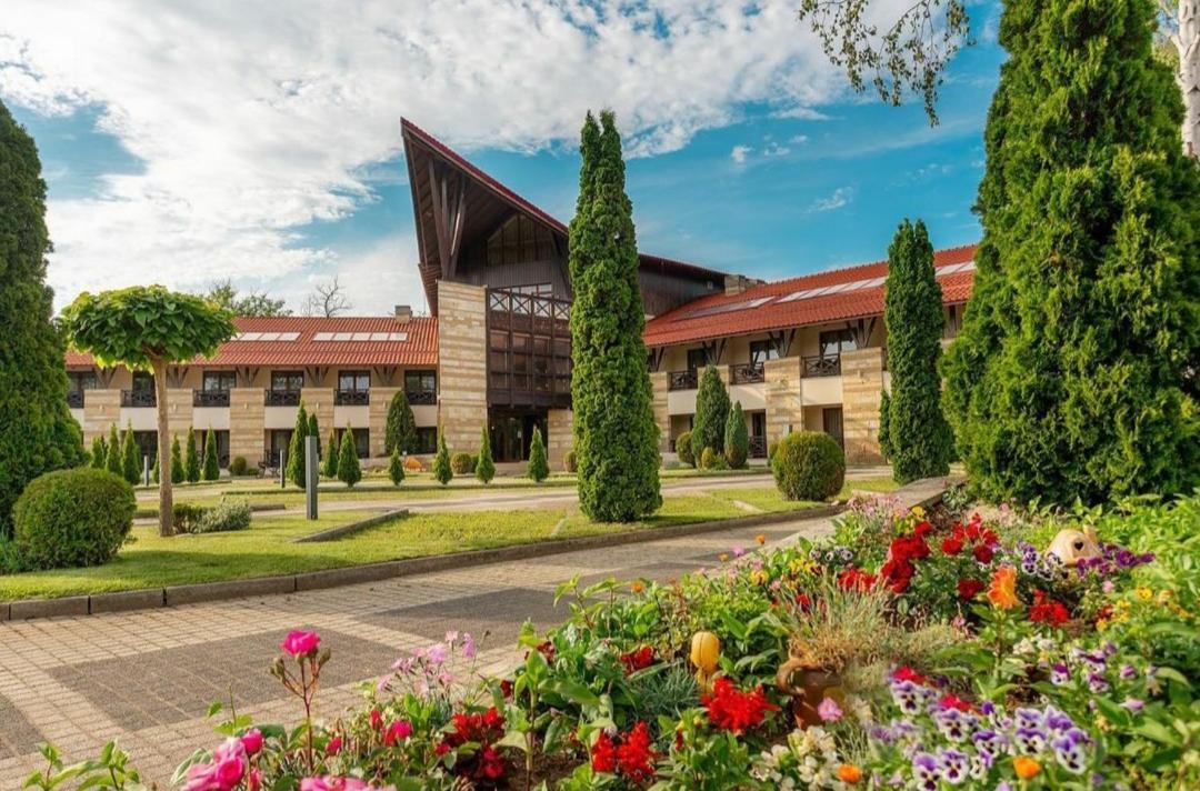 Hotel Danubia Park Veliko Gradiste Luaran gambar