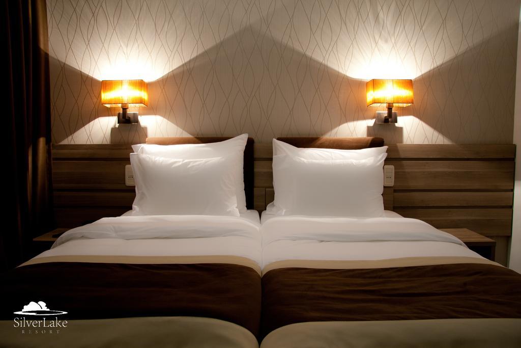 Hotel Danubia Park Veliko Gradiste Bilik gambar